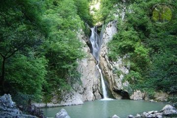 «Агурские водопады и ущелье»